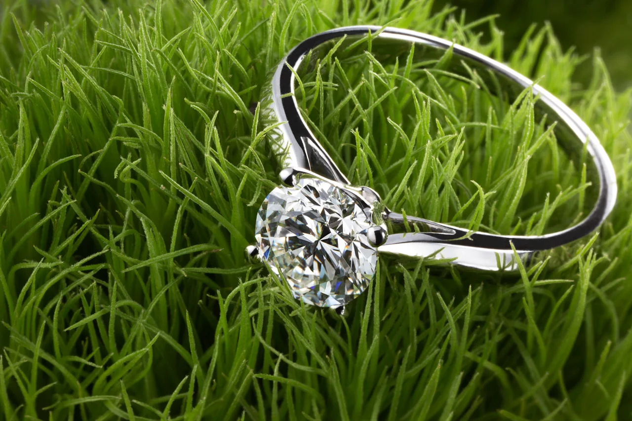 Emphasis Jewellery - diamond ring